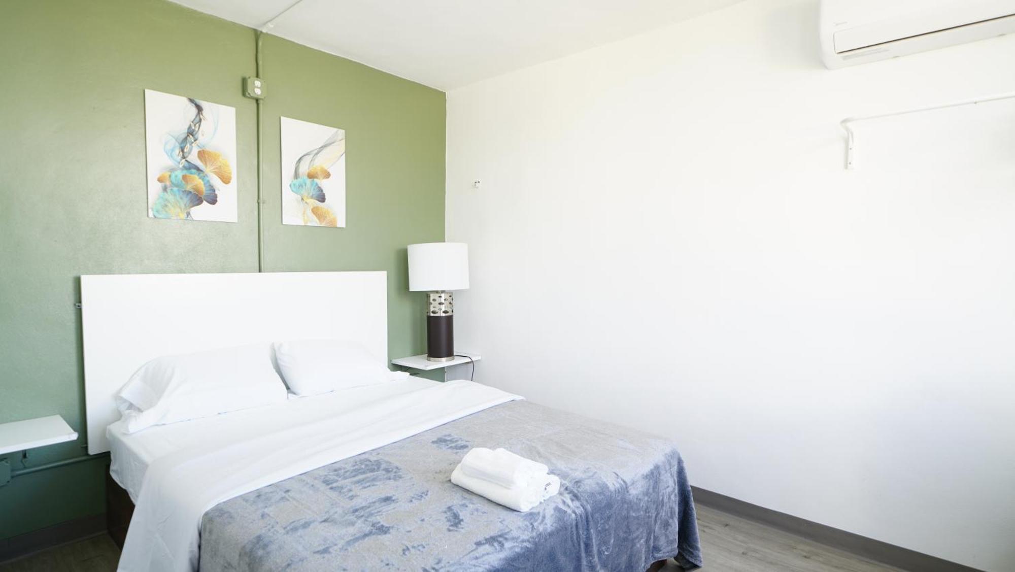 Caribbean Stars San Juan Airport Aparthotel Carolina Bagian luar foto