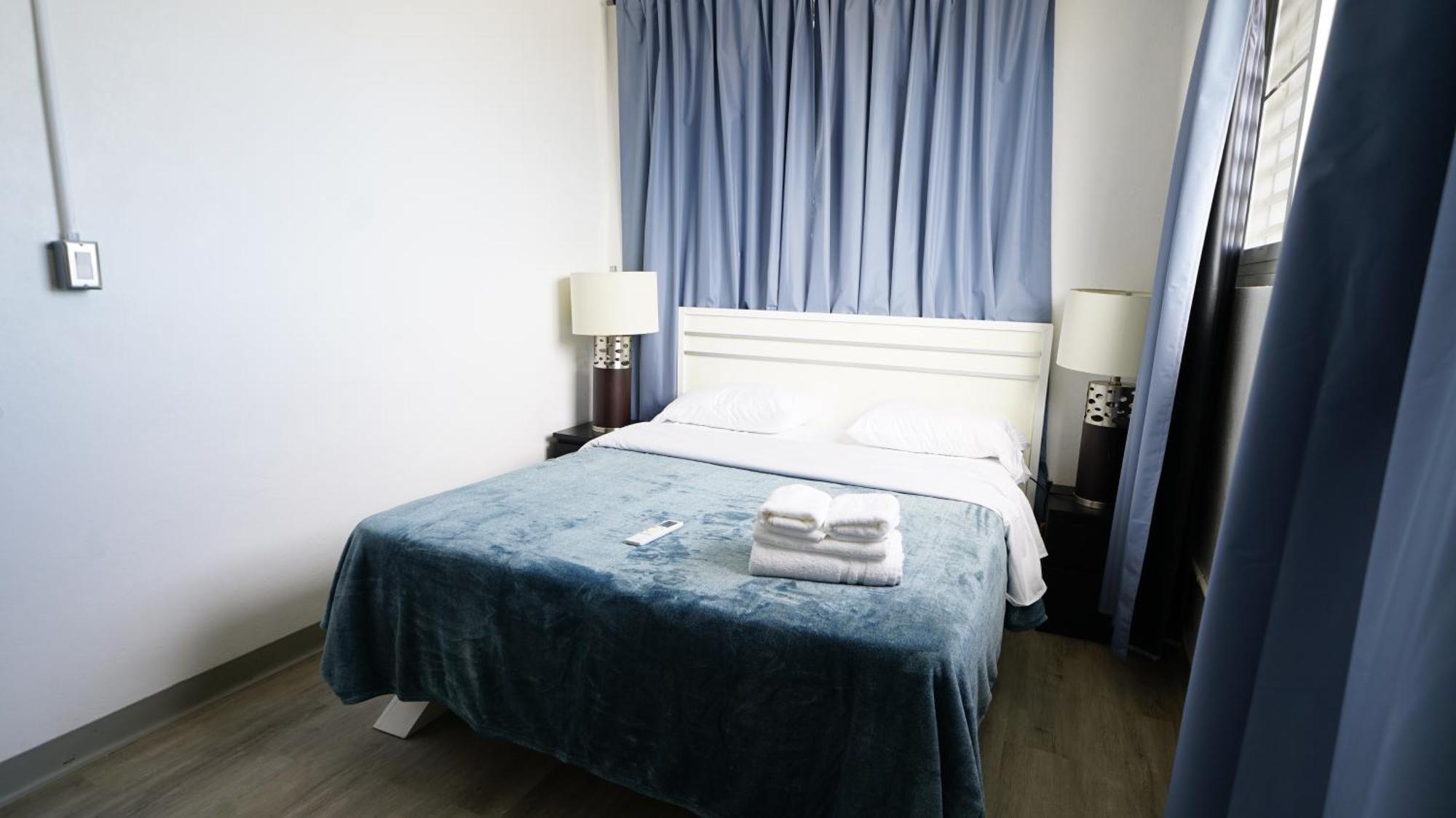 Caribbean Stars San Juan Airport Aparthotel Carolina Bagian luar foto